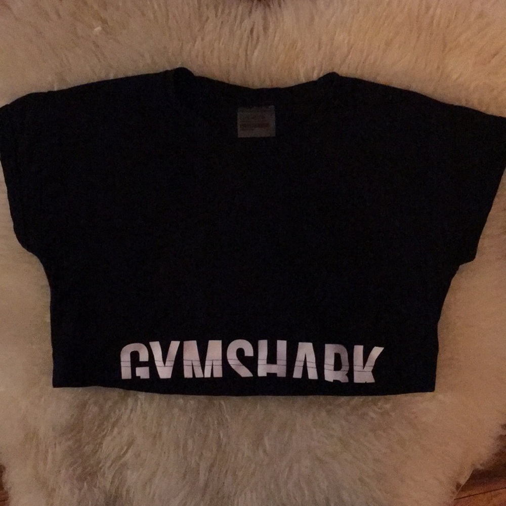 Gymshark black crop